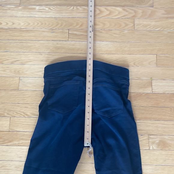 🔴 2 for $25 Gloria Vanderbilt skinny dark wash jeans size 10 - Picture 7 of 9